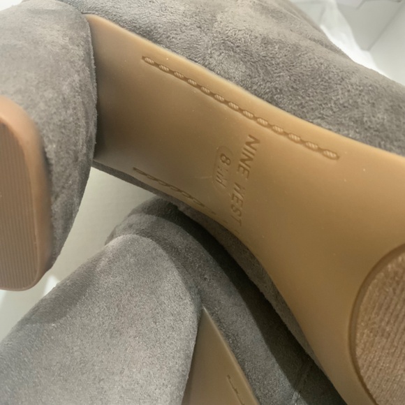 NINE WEST Kerianna Woman’s Tall Boots BLOCK HEEL GRAY Faux Suede High Boots 8.5 - Picture 8 of 11